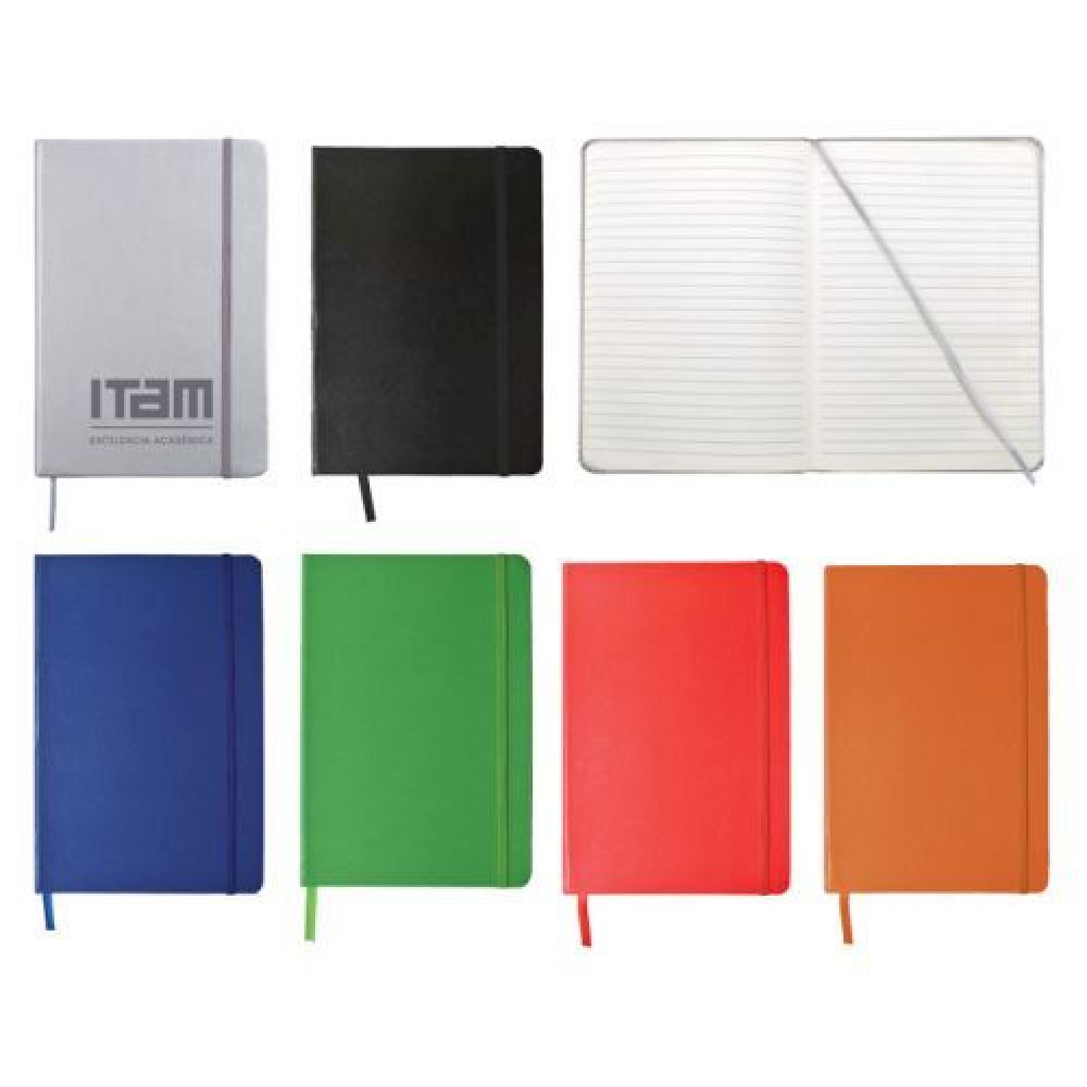 LIBRETA RAYADA STENA  Libreta de pasta dura plastificada tamaño A5, 80 hojas rayadas (160 páginas). Incluye separador de listón y banda elástica para sujetar la cubierta y bolígrafo (no incluído). imagen