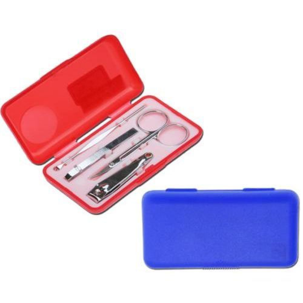 ESTUCHE DE MANICURE VELVET    Juego de manicure en estuche plástico. Incluye: cortaúñas, pinzas para depilar, tijeras y cortador de cutícula. imagen