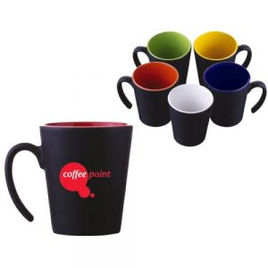 TAZA CONICA     12 OZ MALBEC Tarro de cerámica con forma cónica y asa volada, acabado exterior mate e interior de color brillante CAP. 12 OZ. Venta en múltiplos de 12