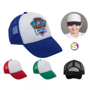 GORRA EN POLIÉSTER PARA NIÑOS MARFIL    Gorra en poliéster para niños con amplio frente acolchonado y 4 gajos en malla. Ajuste con broche de plástico.