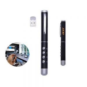 APUNTADOR LASER    Apuntador láser y controlador para adelantar o atrasar presentaciones digitales, controlador de volumen, puede realizar función de ALT + TAB (cambio de ventana). Cuenta con dispositivo USB remoto para recibir la señal en RF (radio frecuencia). Incluye 1 batería AAA. Presentación: caja en color blanco.
