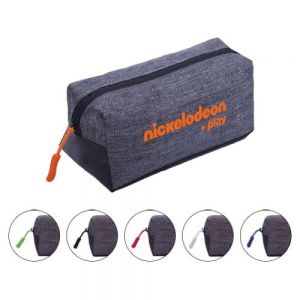 BOLSA MULTIUSOS    Bolsa multiusos con cierre lateral, interior con división. Este producto requiere 1 tirador. (El tirador de cierre A2712, se vende por separado del color de su elección.)