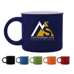 TAZA BICOLOR 15 OZ   Taza de cerámica bicolor acabado brillante de boca abierta, interior color blanco. CAP. 15 OZ. Venta en múltiplos de 12.