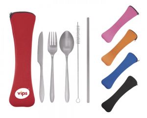 ESTUCHE CON CUBIERTOS MEDITERRANEO   Estuche con cierre y cubiertos de acero inoxidable que incluye: tenedor, cuchara, cuchillo, popote y cepillo limpiador.
