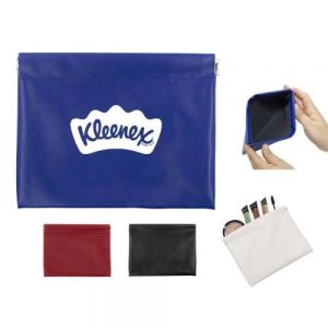Estuche multiusos impermeable tipo sobre, cuenta con apertura automática que abre al presionar ambos los lados hacia adentro