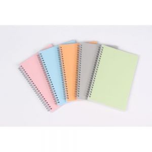 Libreta Oakley.