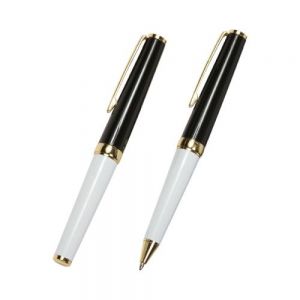Set de bolígrafos ball pen y roller pen con barril lacado, punta y clip metálicos en estuche de cartón. Tinta de escritura negra.