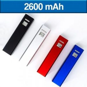 POWER BANK ALUMINIO CUADRADA CAPACIDAD 2,600 mAh