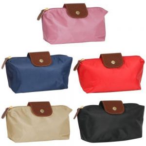 Bolsa cosmetiquera.